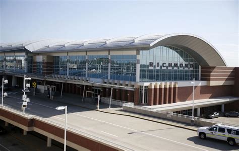 Airport in richmond va - Alternatively, you can take a bus from Richmond to Washington Dulles Airport (IAD) via Washington Union Station in around 3h 40m. Airlines. United Airlines. Train operators. Washington Metropolitan Area Transit Authority. Amtrak Northeast Regional.